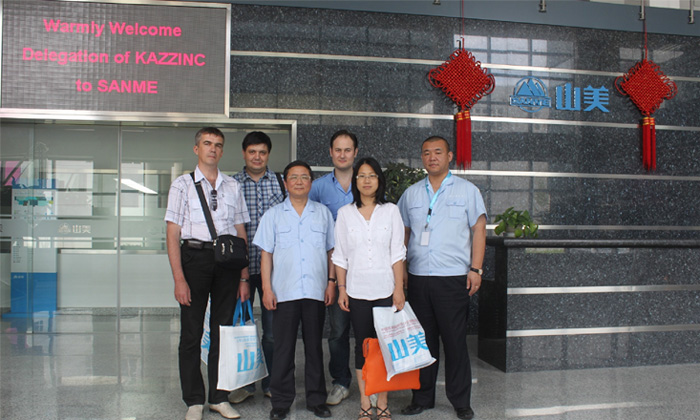上海山美向大型礦業(yè)集團(tuán)輸出1500t/h圓錐破碎機