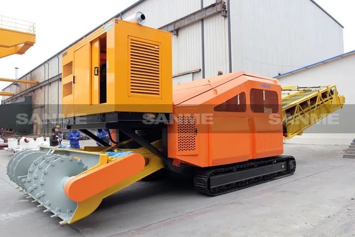 顛覆傳統(tǒng)裝車方式，山美履帶式取料機助您實現(xiàn)降本增效、節(jié)能減排！